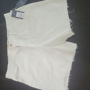 NWT Univerial  Thread Size 16 Vintage Bermuda Shorts